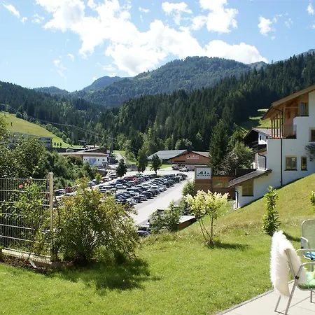 Haus Kibitz *